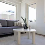 Hostit Cozy